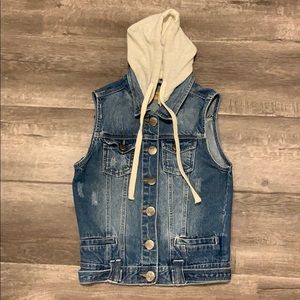 Jean vest with hood